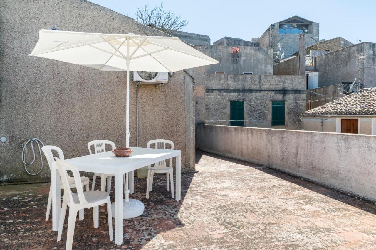 Il Monte Apartamento Érice Exterior foto